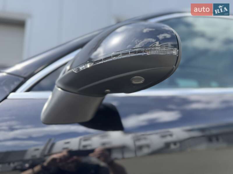 Volkswagen Touareg 2014