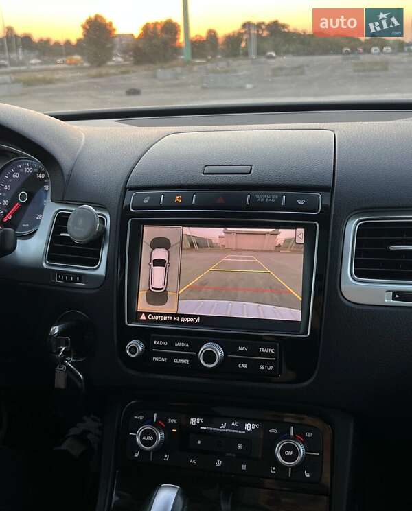 Volkswagen Touareg 2014