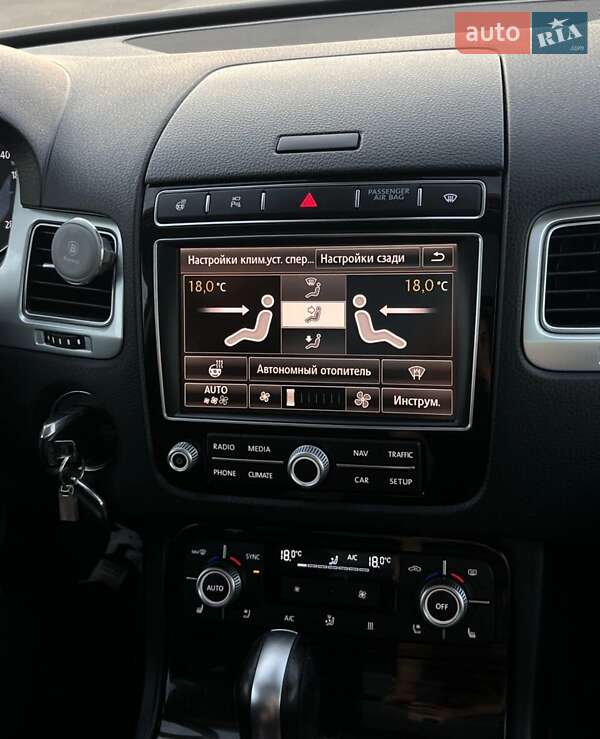 Volkswagen Touareg 2014