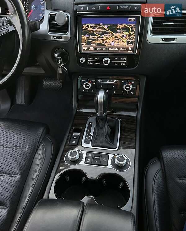 Volkswagen Touareg 2014