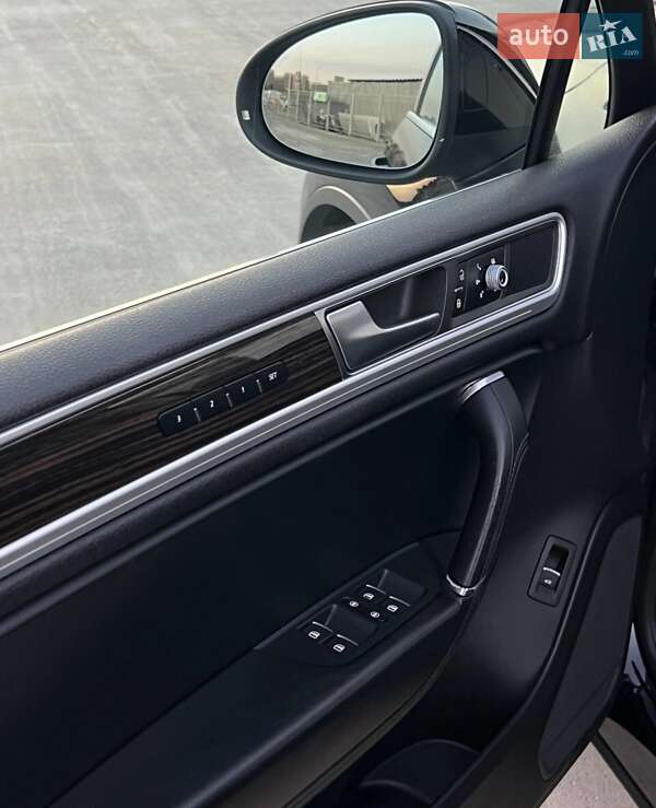 Volkswagen Touareg 2014