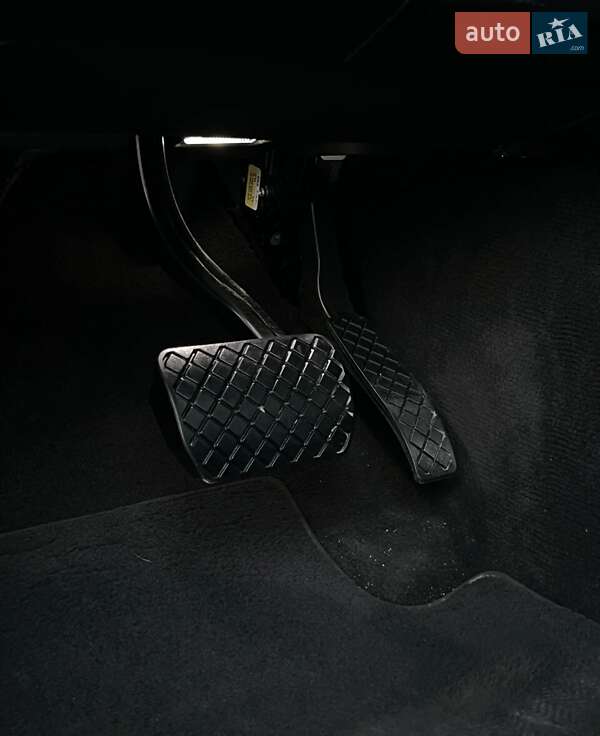 Volkswagen Touareg 2014