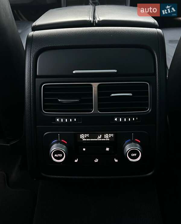 Volkswagen Touareg 2014