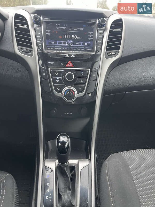 Hyundai i30 2013