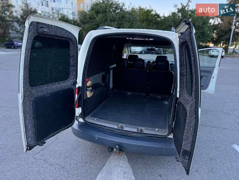 Volkswagen Caddy 2009