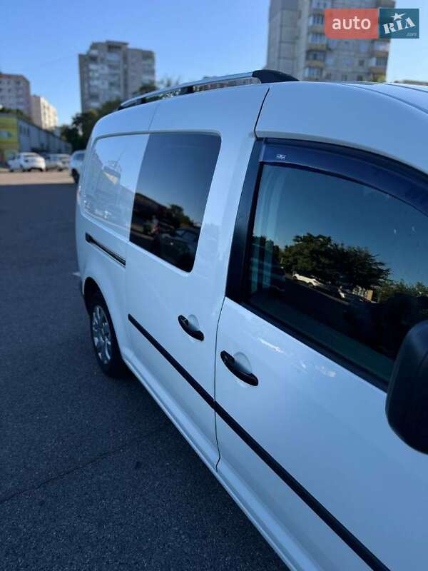 Volkswagen Caddy 2009