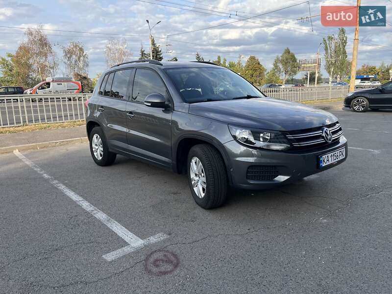 Volkswagen Tiguan 2015