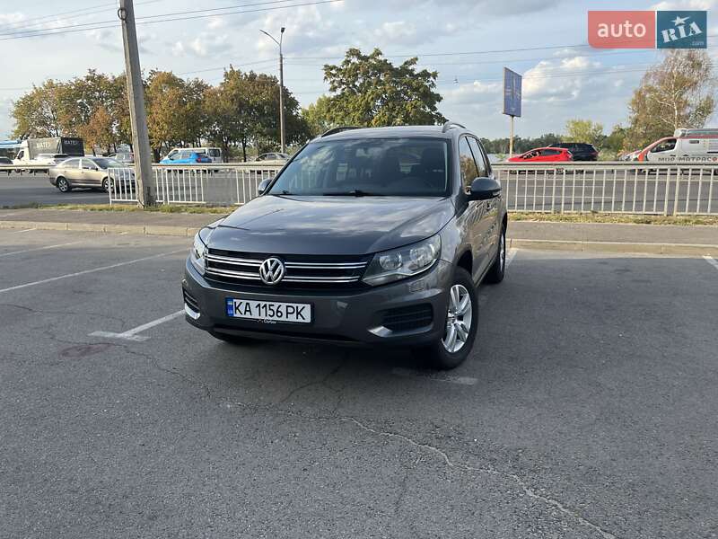 Volkswagen Tiguan 2015