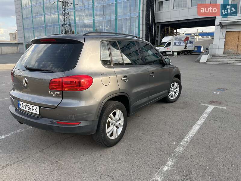 Volkswagen Tiguan 2015