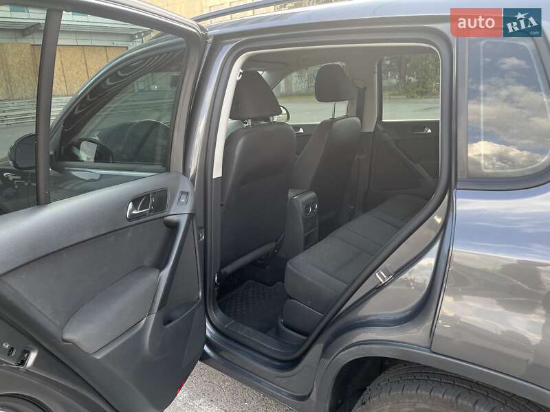 Volkswagen Tiguan 2015