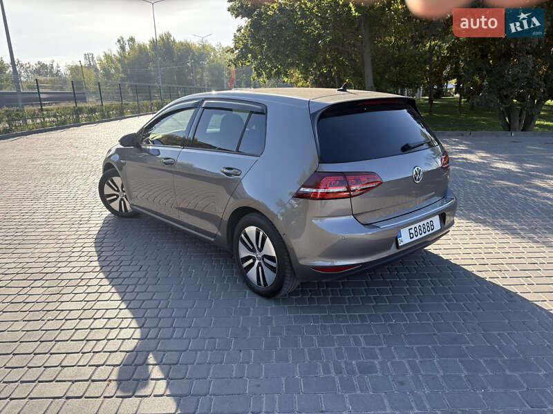 Volkswagen Golf 2015