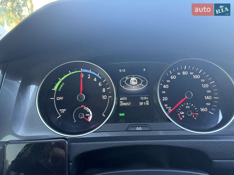 Volkswagen Golf 2015