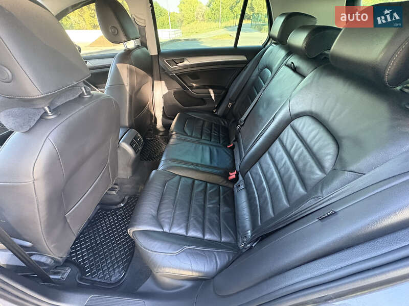 Volkswagen Golf 2015