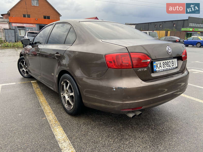 Volkswagen Jetta 2014