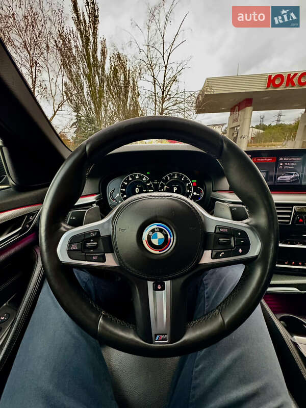 BMW 5 Series 2019