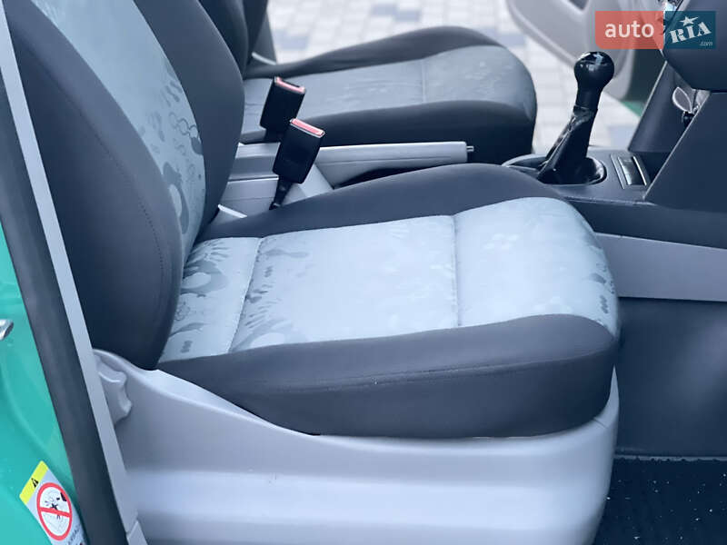 Volkswagen Caddy 2007