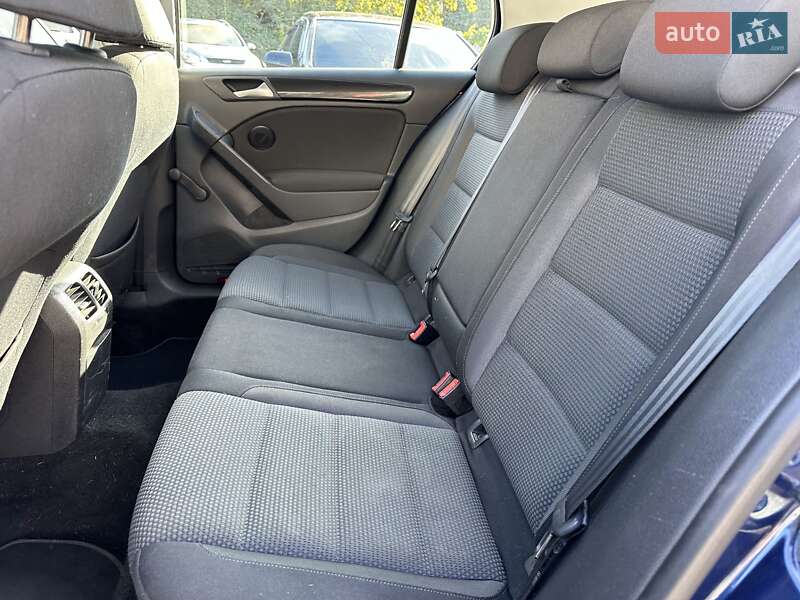 Volkswagen Golf 2010