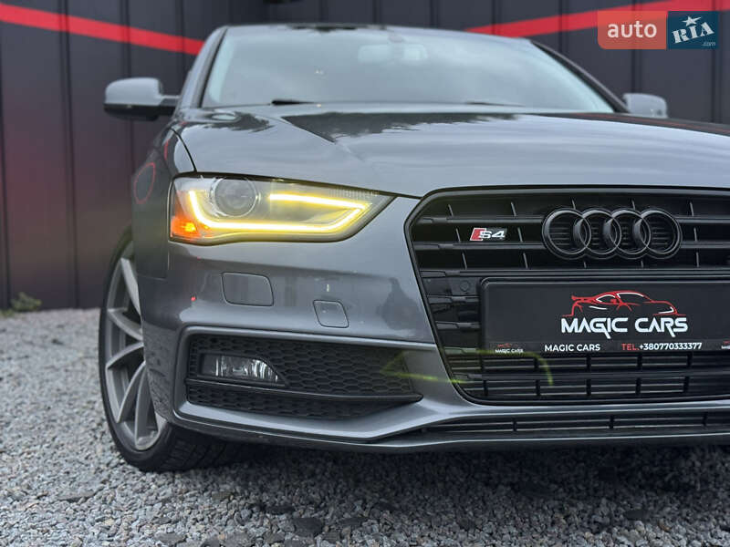 Audi A4 2015