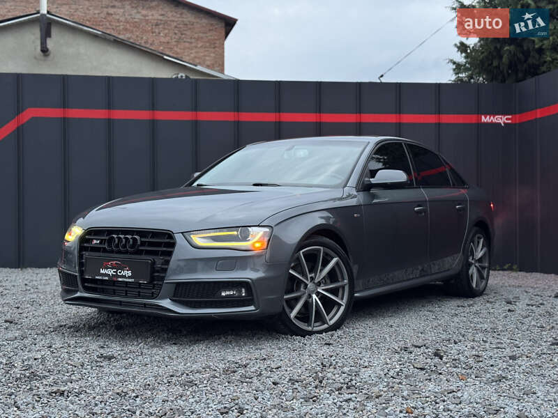 Audi A4 2015
