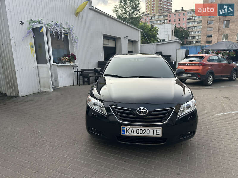 Toyota Camry 2008