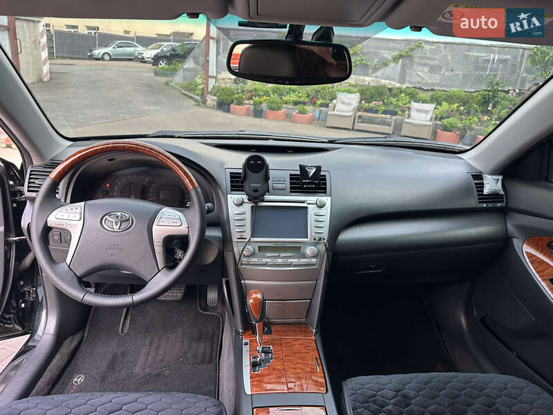 Toyota Camry 2008