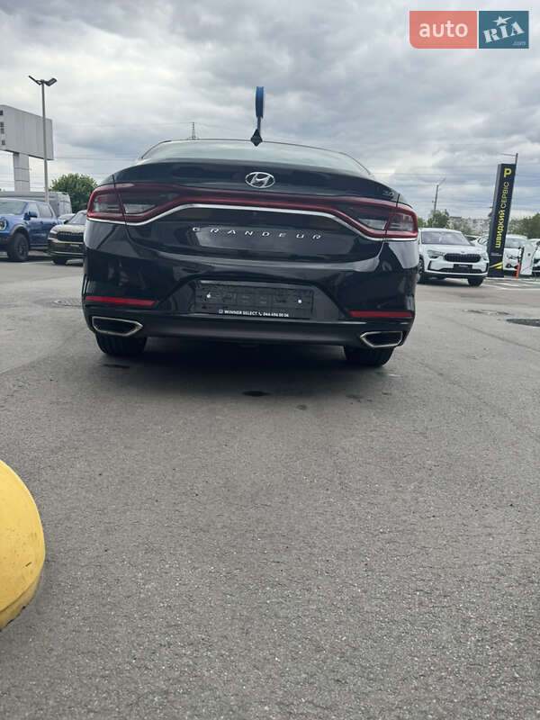 Hyundai Grandeur 2017