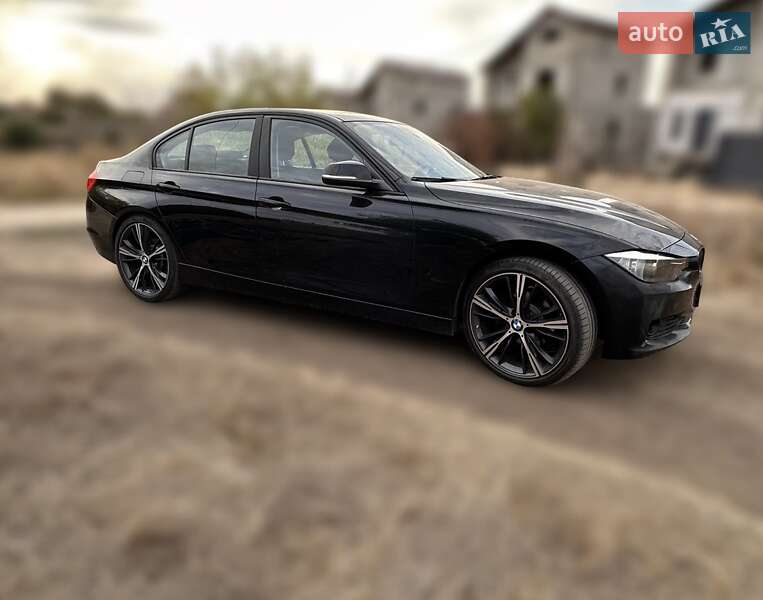 BMW 3 Series 2012