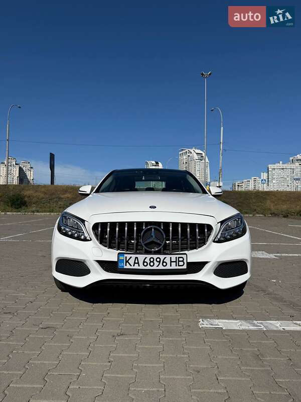 Mercedes-Benz C-Class 2016