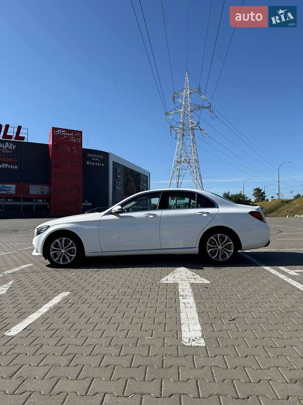 Mercedes-Benz C-Class 2016