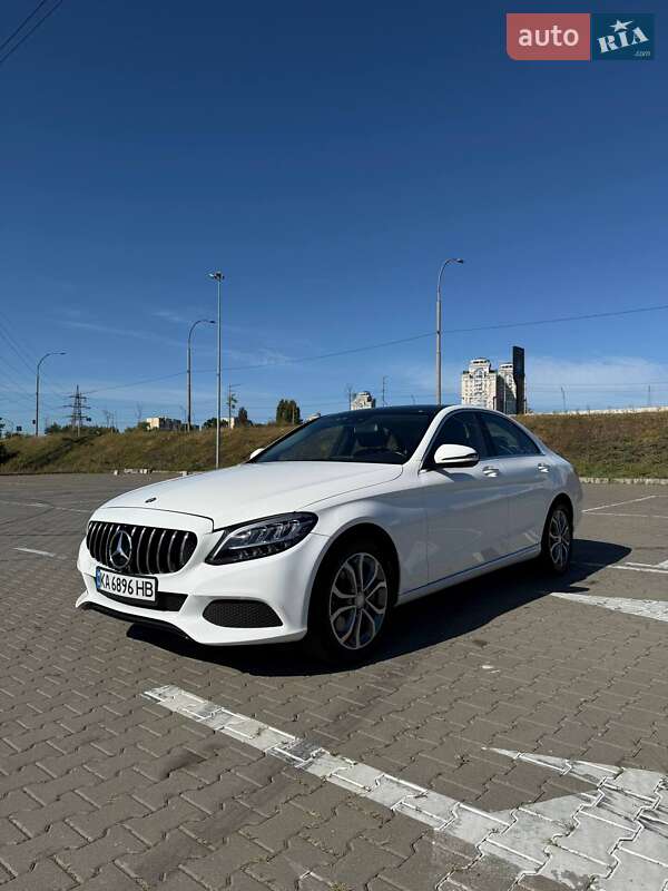 Mercedes-Benz C-Class 2016