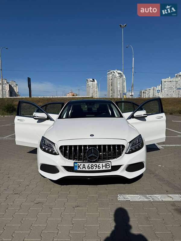 Mercedes-Benz C-Class 2016