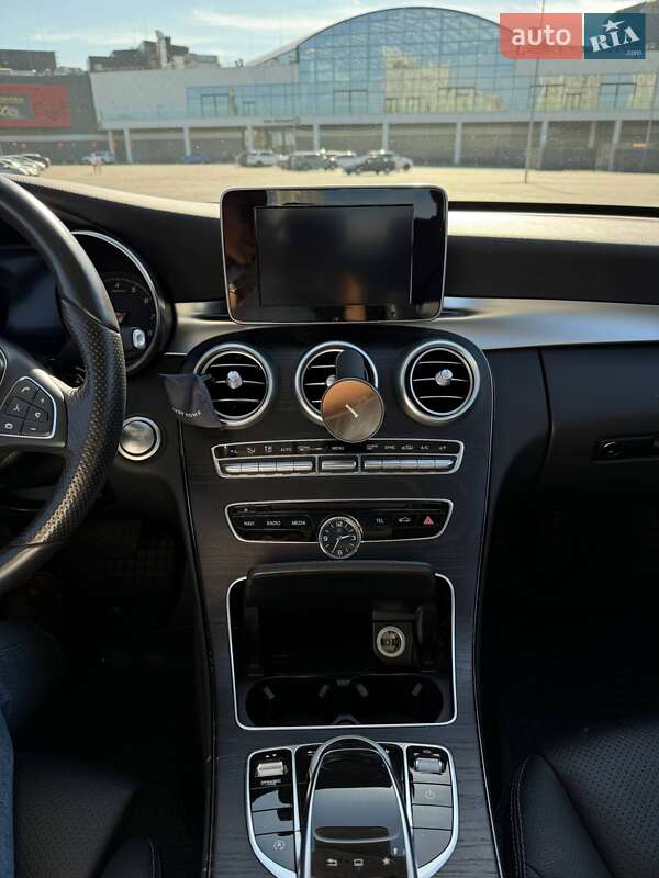 Mercedes-Benz C-Class 2016