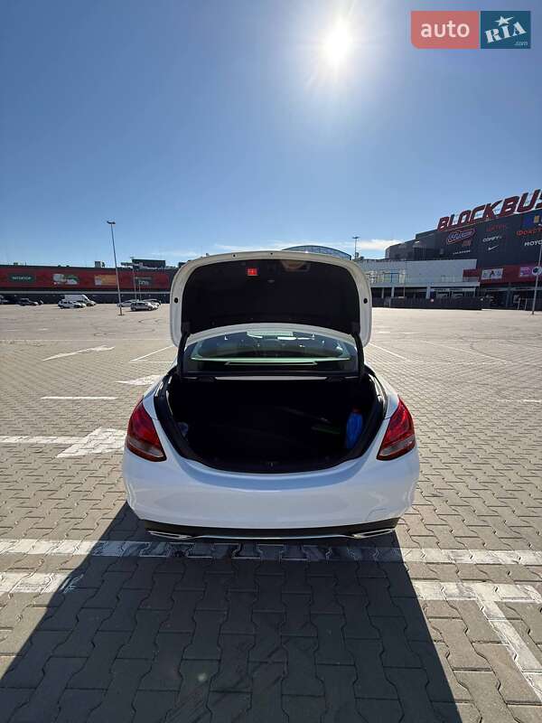 Mercedes-Benz C-Class 2016