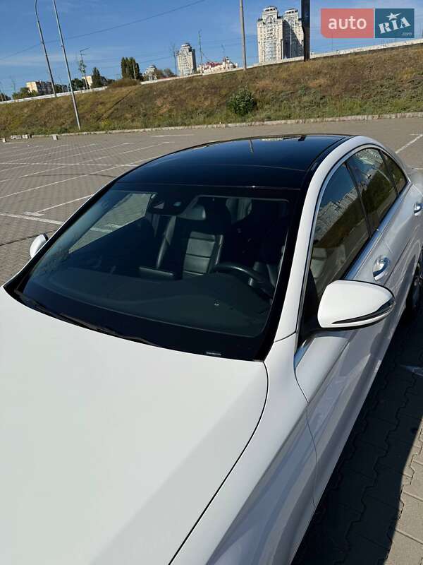 Mercedes-Benz C-Class 2016