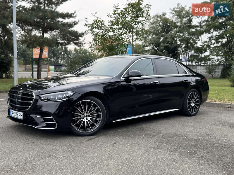 Mercedes-Benz S-Class 2021