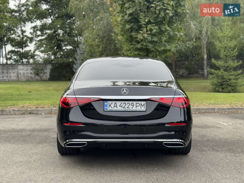 Mercedes-Benz S-Class 2021