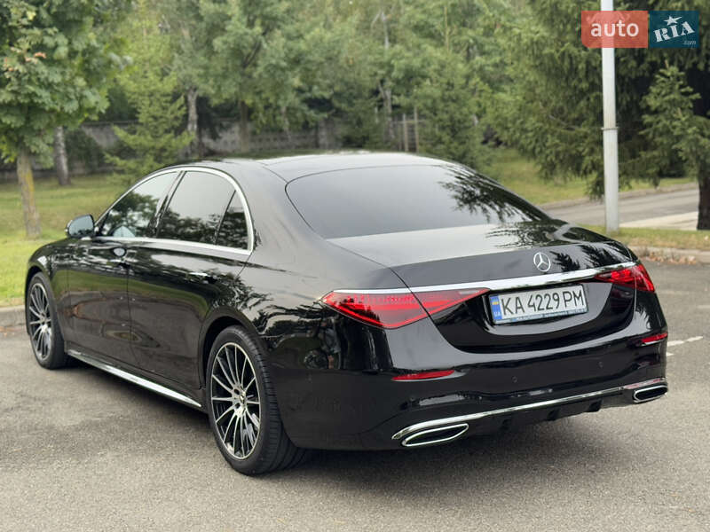 Mercedes-Benz S-Class 2021