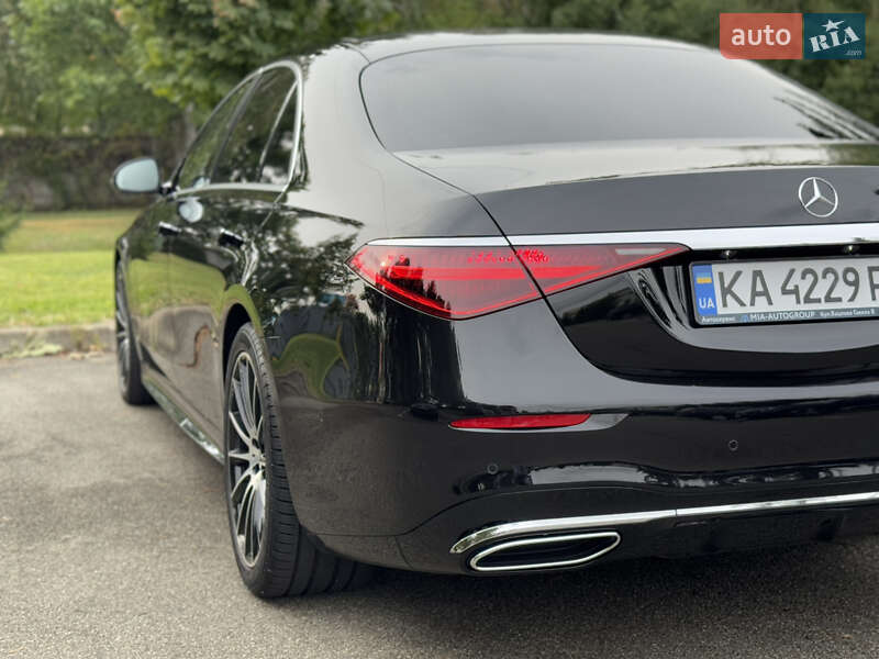 Mercedes-Benz S-Class 2021