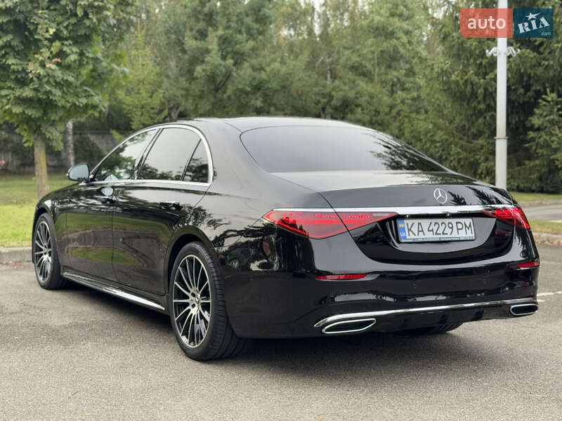 Mercedes-Benz S-Class 2021