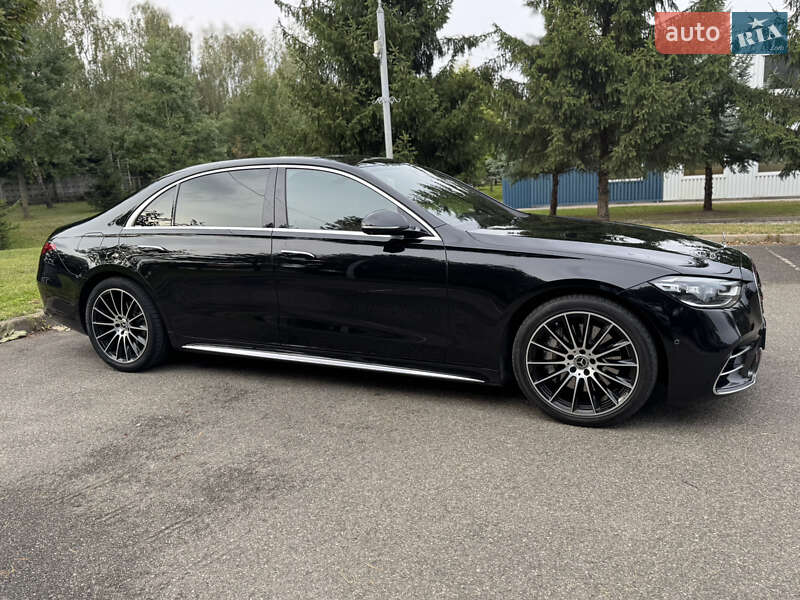 Mercedes-Benz S-Class 2021