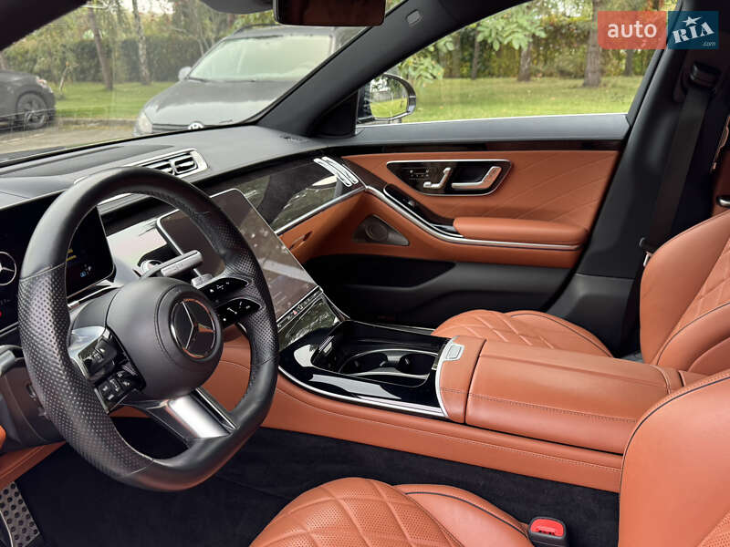 Mercedes-Benz S-Class 2021