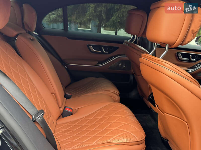 Mercedes-Benz S-Class 2021