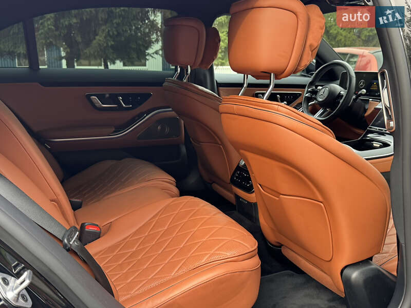 Mercedes-Benz S-Class 2021