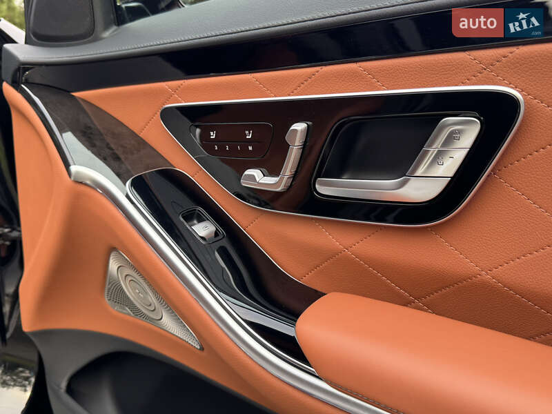 Mercedes-Benz S-Class 2021