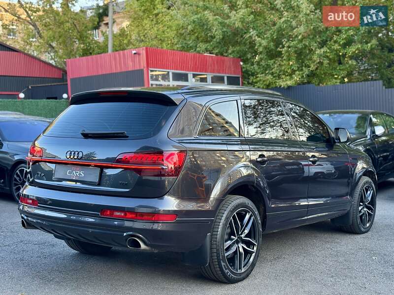Audi Q7 2013
