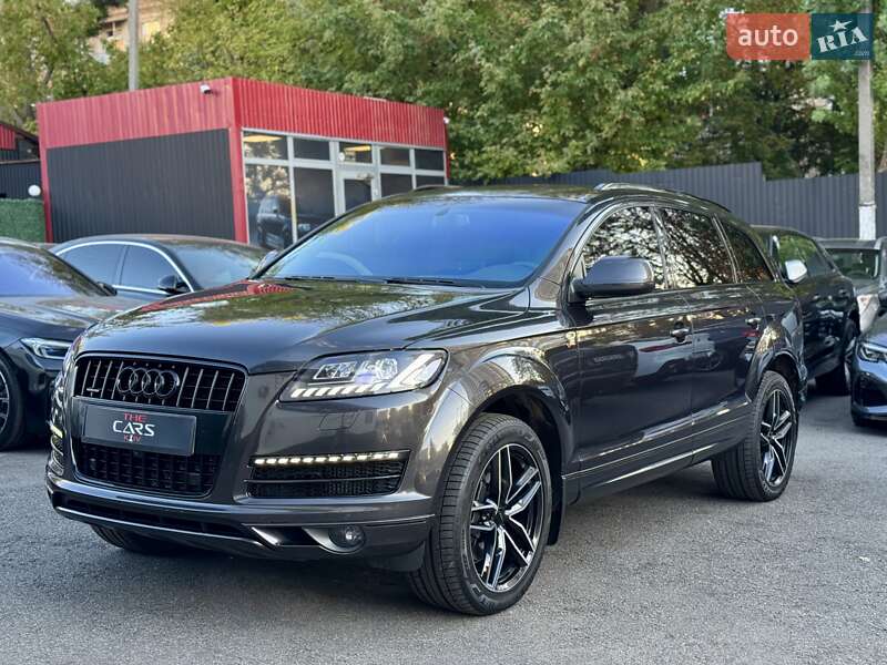 Audi Q7 2013