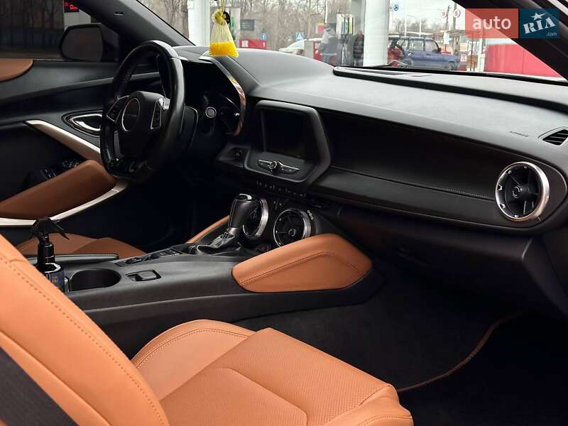 Chevrolet Camaro 2016