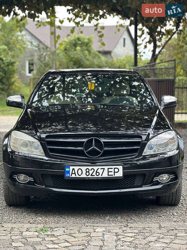 Mercedes-Benz C-Class 2007