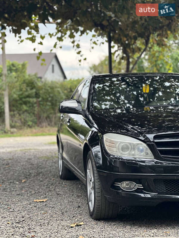 Mercedes-Benz C-Class 2007