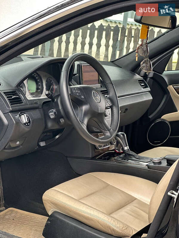 Mercedes-Benz C-Class 2007